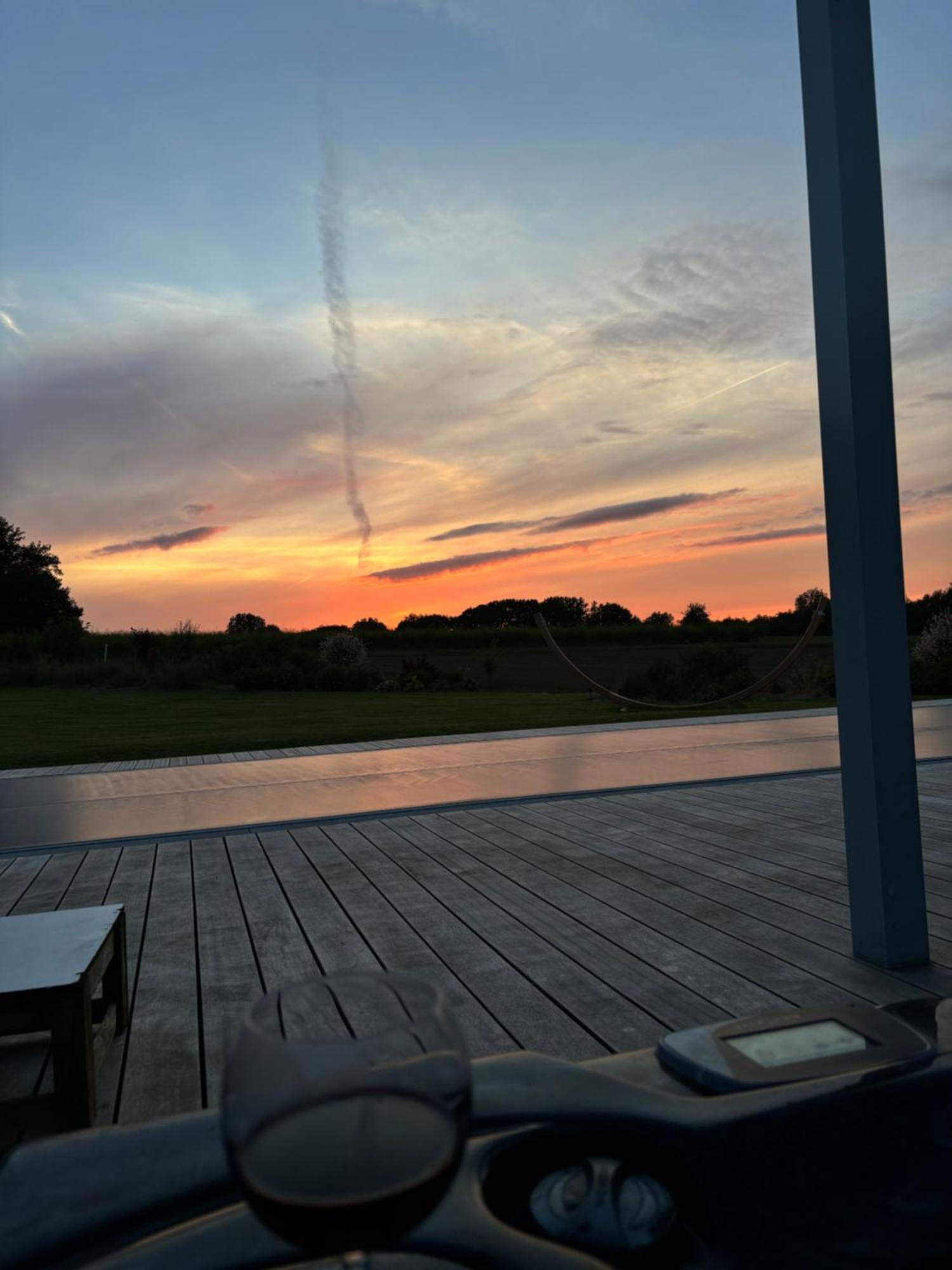 B&B Les Autres Sens Villers-la-Ville エクステリア 写真